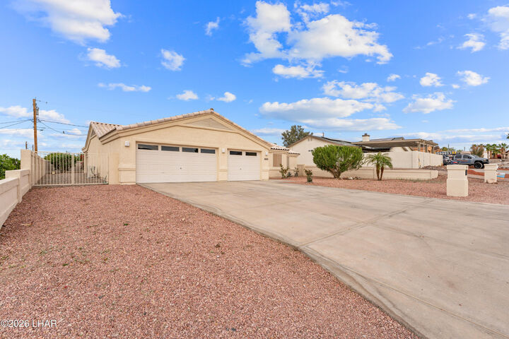Property Photo:  3669 Blue Colt Dr  AZ 86406 