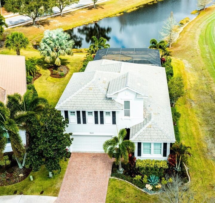 Property Photo:  15623 Leven Links Place  FL 34202 