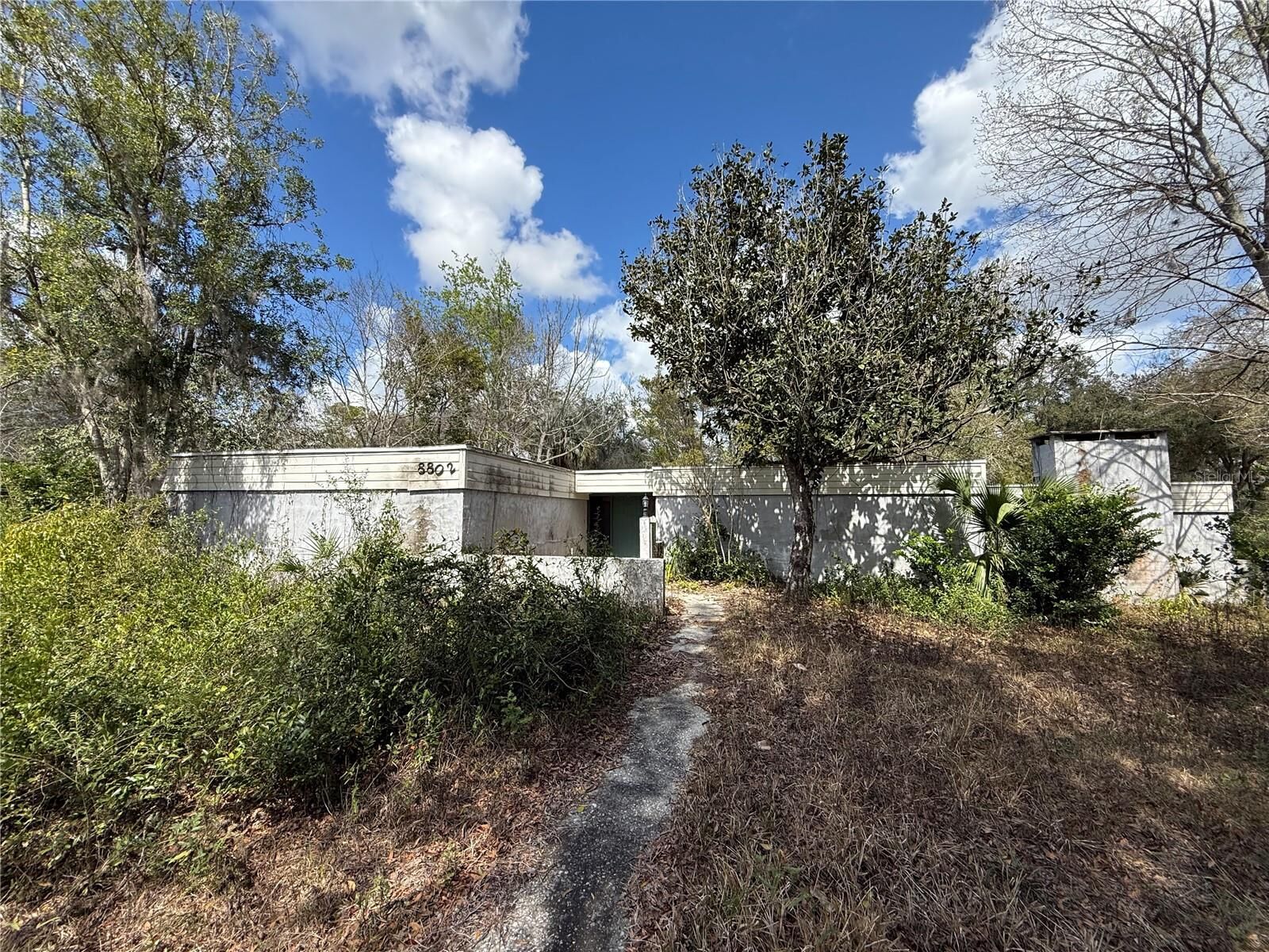 Property Photo:  8802 NW 6th Place  FL 32607 