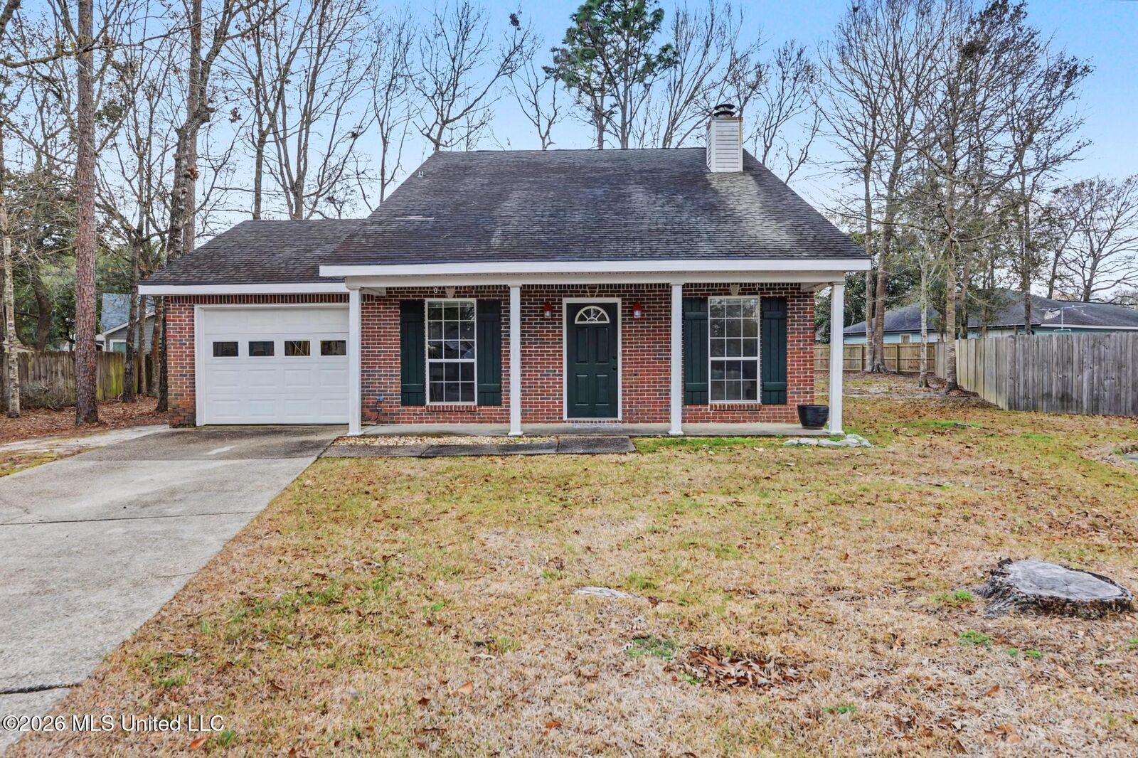 Property Photo:  988 Kaimuki Court  MS 39525 