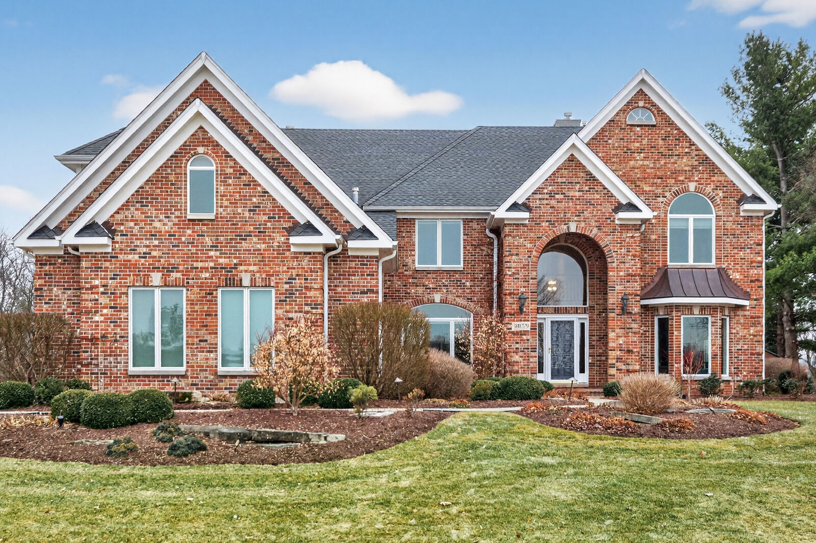 Property Photo:  38W509 Golfview Court  IL 60175 