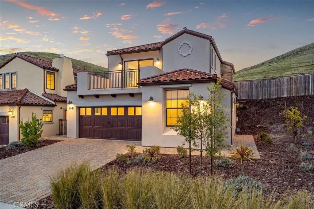 Property Photo:  3061 Arezzo  CA 93401 