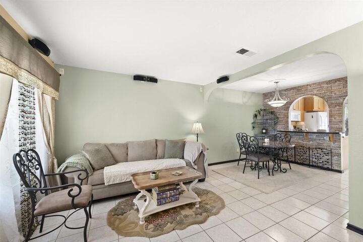 Property Photo: 10158 Carefree Dr CA 92071