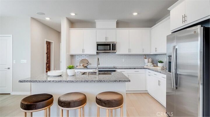 Property Photo:  2687 Cloudview Privado  CA 91761 