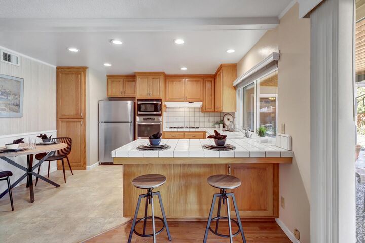 Property Photo:  2605 Queenwood Drive  CA 95670 