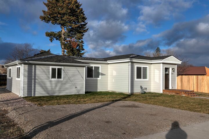 Property Photo:  2323 S Johnson Street  MT 59801 