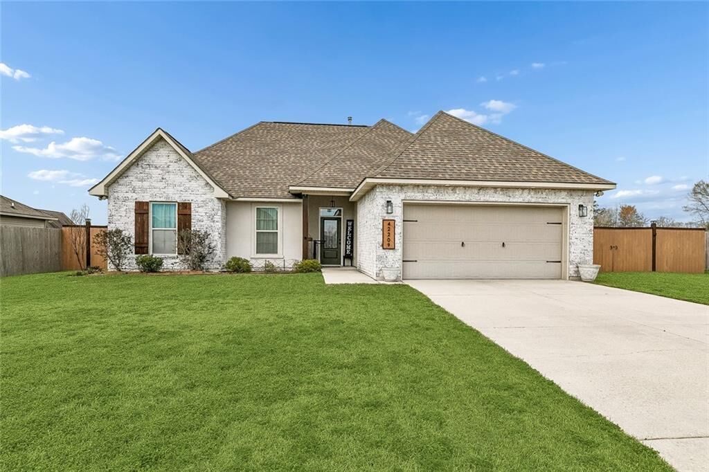 Property Photo:  42209 Atmore Place  LA 70454 