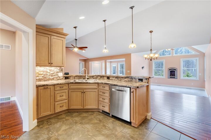 Property Photo:  6438 Calvary Court  OH 44515 