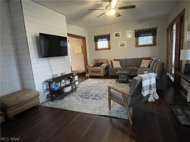 Property Photo: 630 Oakland Boulevard OH 43725