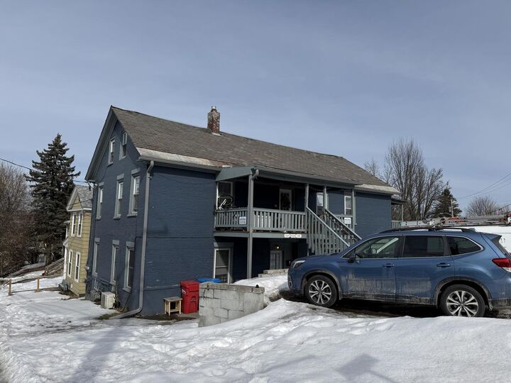 Property Photo:  6-8 Chase Street  VT 05401 