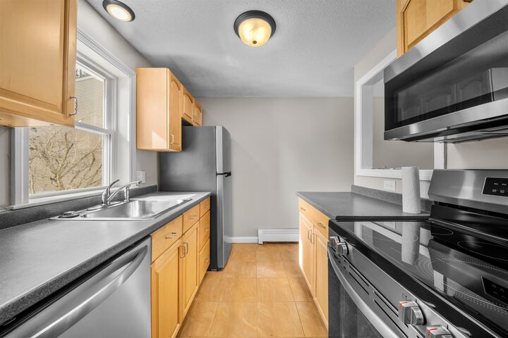 Property Photo:  42 Modena Drive  NH 03301 