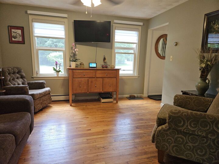 Property Photo: 7 Chapman Way NH 03833