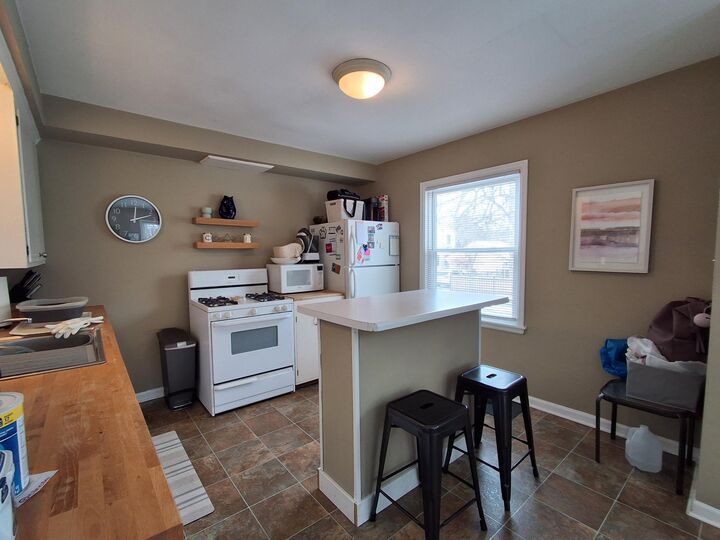 Property Photo:  2301 Cromwell Drive  MN 55410 