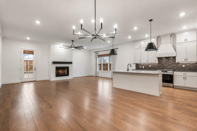 Property Photo:  6201 SW Beacon Street  AR 72713 