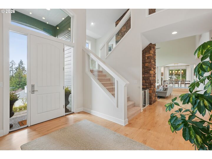 Property Photo:  1506 NW Gregory Dr  WA 98665 