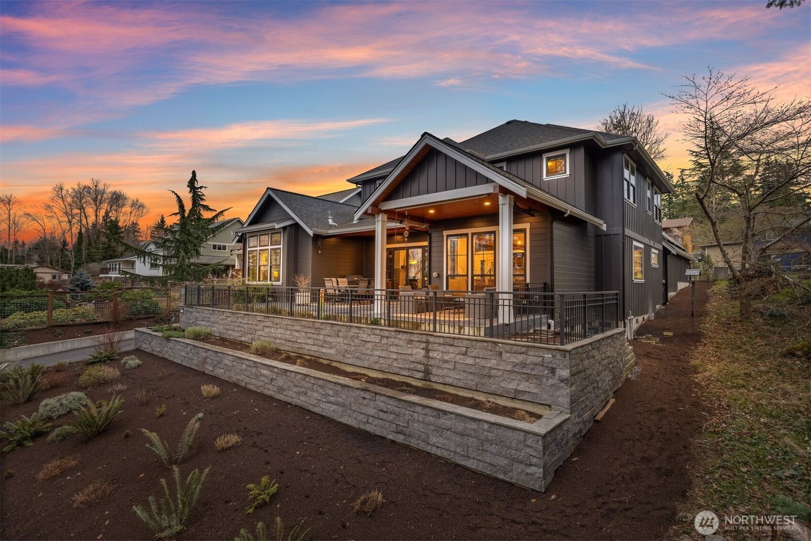 Property Photo:  2720  Niagara Street  WA 98226 