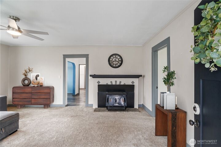 Property Photo: 305 Fillmore Street WA 98550