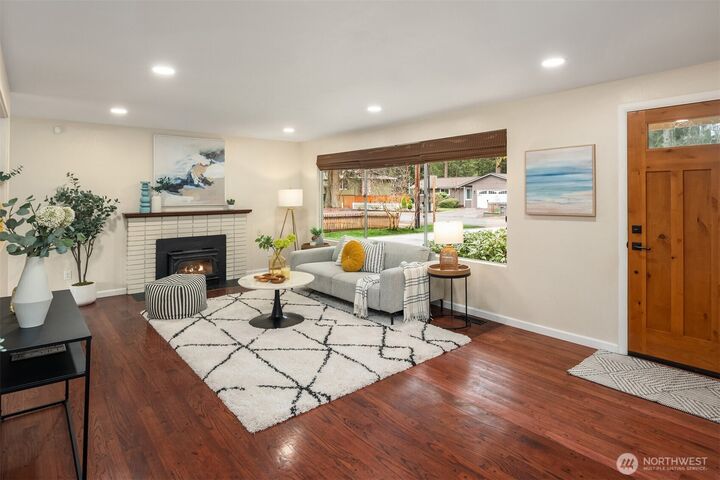 Property Photo:  19110 NE 173rd Street  WA 98072 