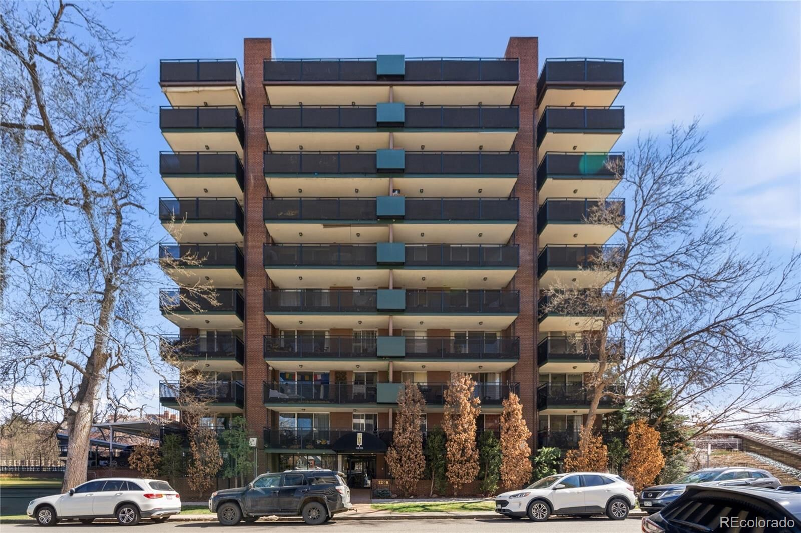 Property Photo:  1200 Vine Street 4B  CO 80206 