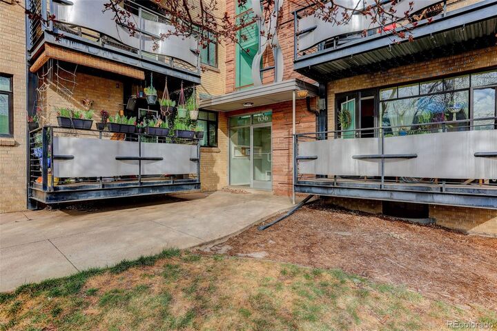 Property Photo:  636 N Washington Street 101  CO 80203 