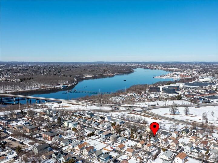 Property Photo:  86 Woodward Avenue  RI 02914 