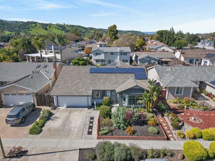 Property Photo:  6221 Glider Drive  CA 95123 