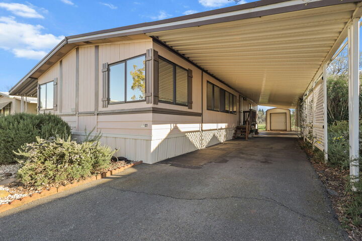 Property Photo: 20350 Hole In One Drive CA 96002