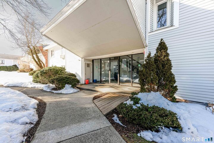 Property Photo:  121 Florence Road 2B  CT 06405 