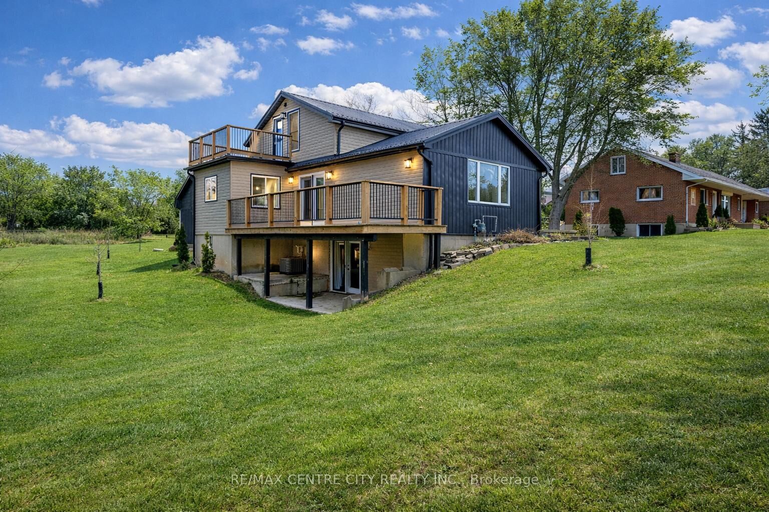 Property Photo: 42400 John Wise Line ON N5R 5T5