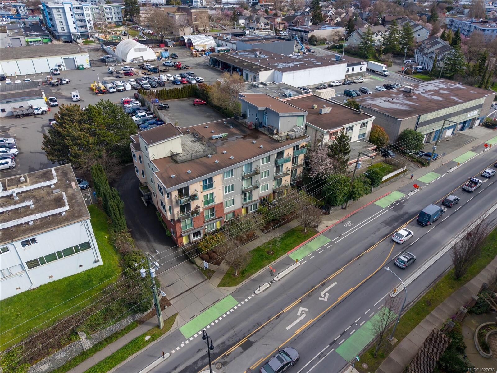 Property Photo: 356 Gorge Rd E #407 BC V8T 2W2