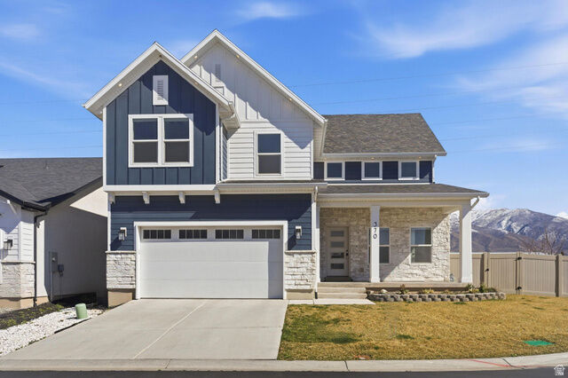 Property Photo: 370 W Parkway Dr UT 84037