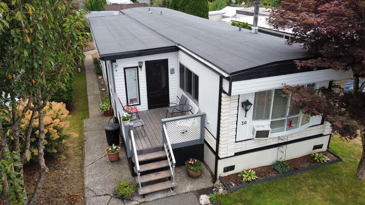 Property Photo: 46484 Chilliwack Lake Road 30 BC V2R 3R7