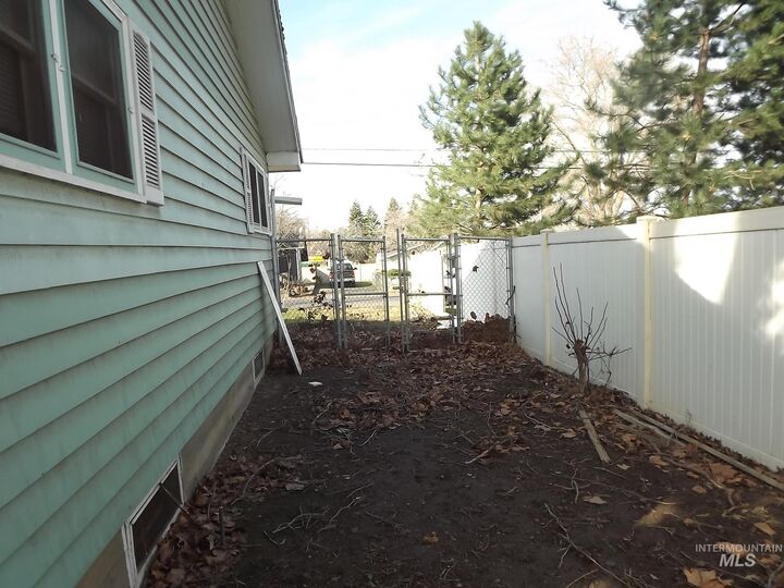 Property Photo:  3415 11th Street  ID 83501 