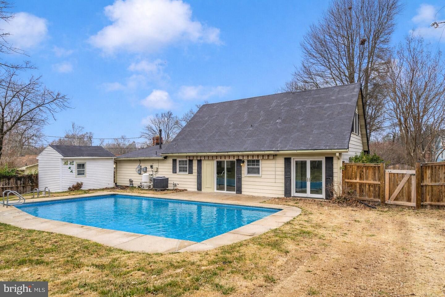 Property Photo:  12209 Rolling Hill Lane  MD 20715 