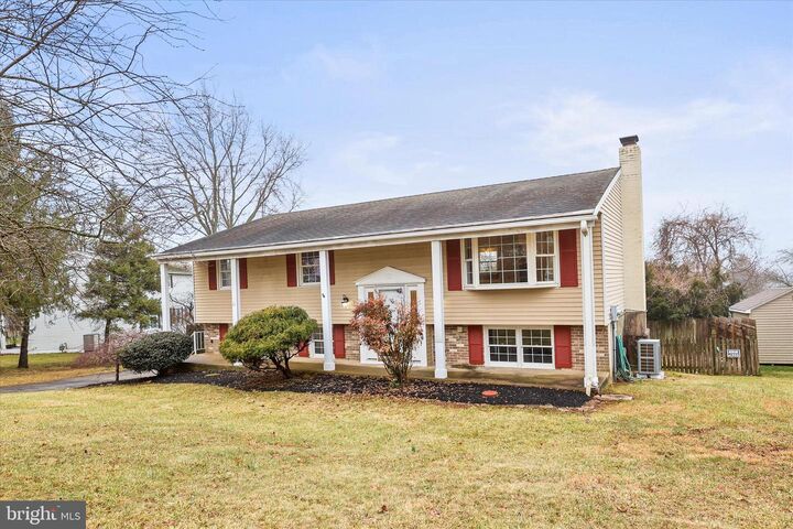 Property Photo:  21 Independence Drive  PA 17349 