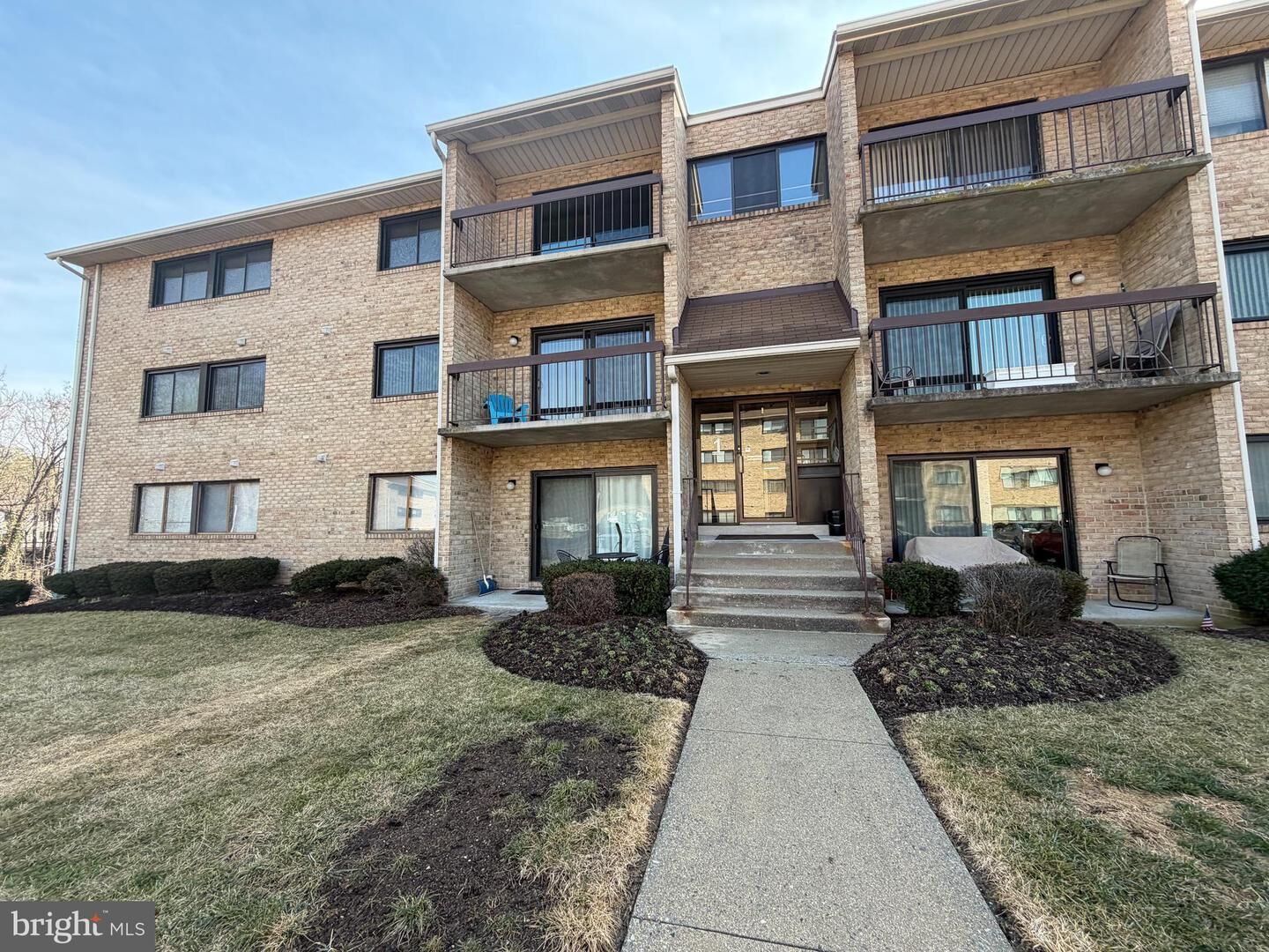 Property Photo:  1 Summit Hill Court C-1  MD 21228 