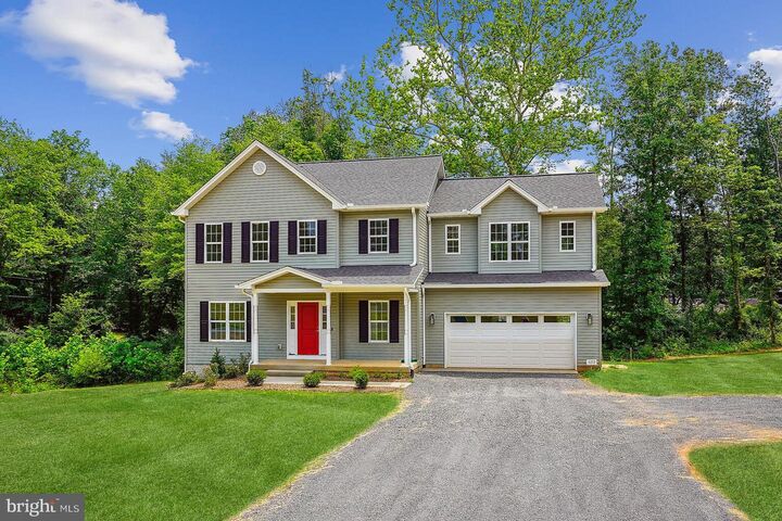 Property Photo: 2107 Youngs Drive VA 20169