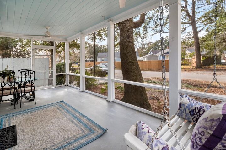 Property Photo:  309 Tall Oak Avenue  SC 29407 