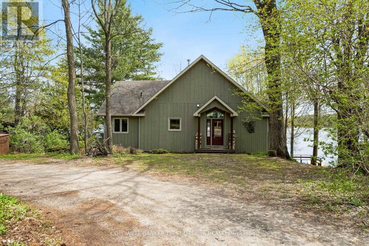 Photo de la propriété: 1374 Black Lake North Shore Road ON K7H 3C5