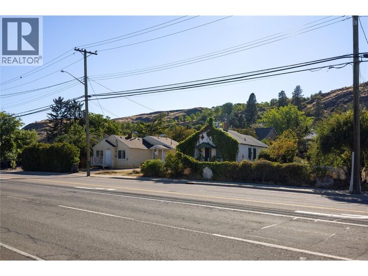 Property Photo: 3902 Alexis Park Drive BC V1T 6G9