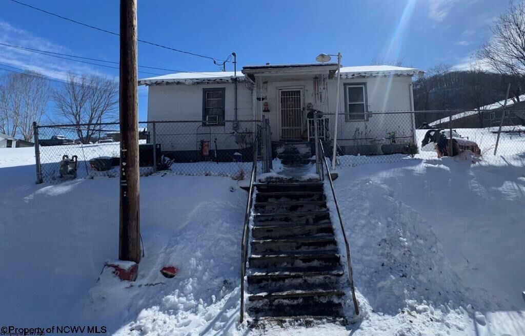 Property Photo:  245 Riverside Drive  WV 26452 