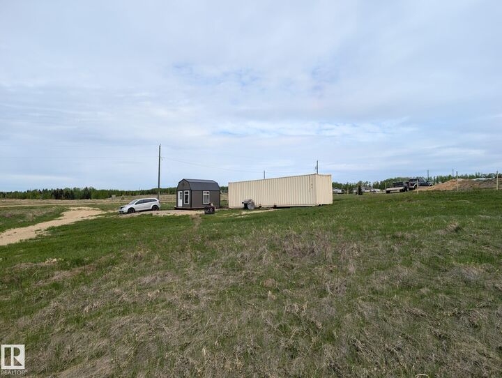 Property Photo:  505 Fieldstone Pl Rr2  AB T0C 2C0 