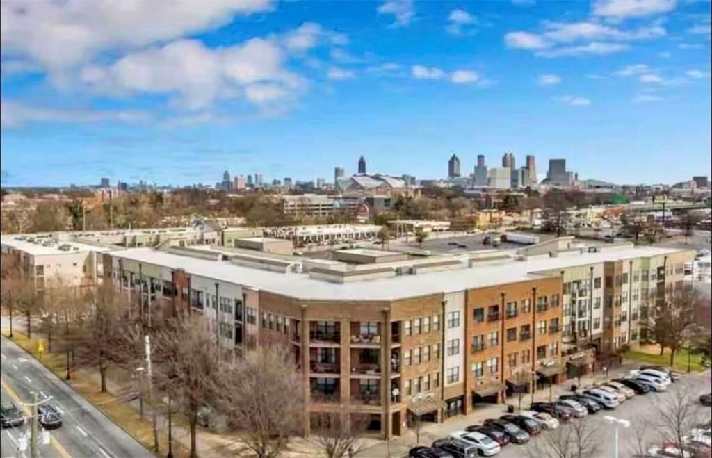 Property Photo:  898 Oak Street SW 1414  GA 30310 