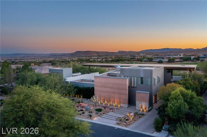 Property Photo:  7 Sable Ridge Court  NV 89135 