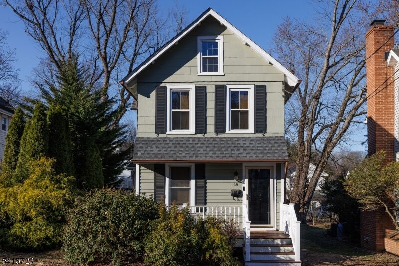 Property Photo:  14 Maryland Avenue  NJ 08829 
