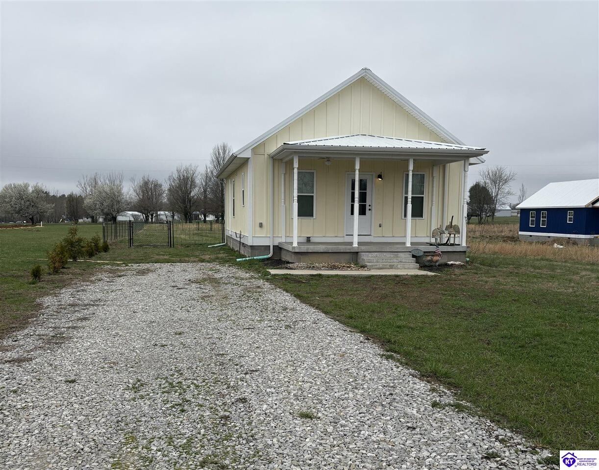 Property Photo:  419 Lee Miller Road  KY 42754 