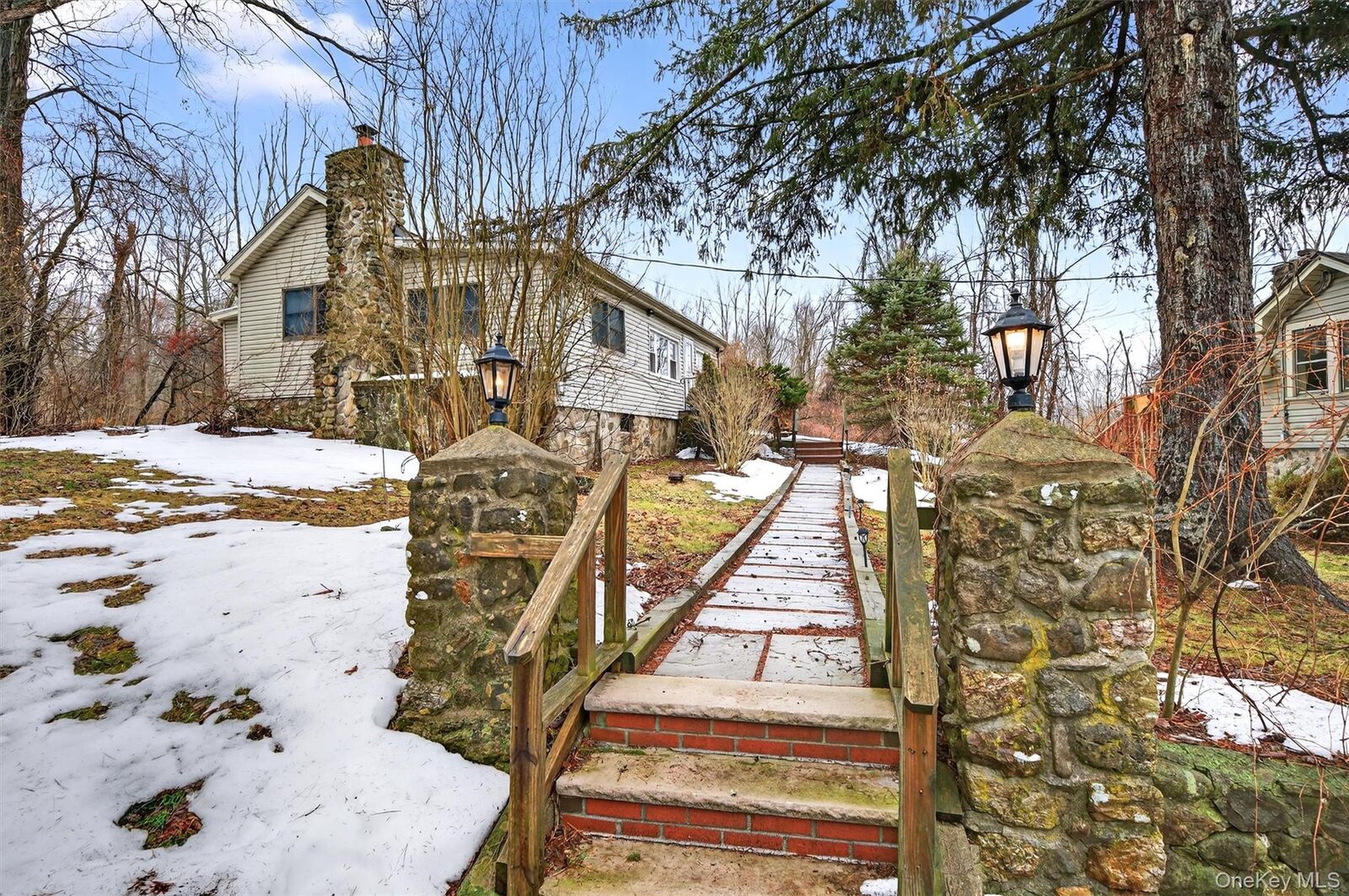 Property Photo:  307 Gibson Hill Road  NY 10918 
