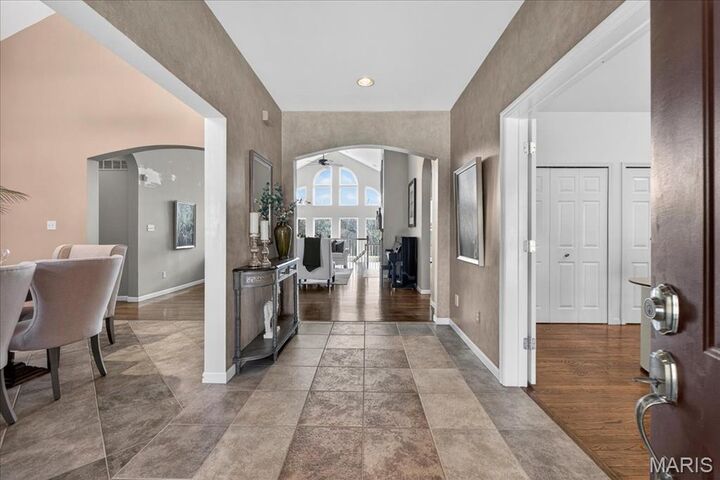 Property Photo:  11040 Sandistan Drive  MO 63146 