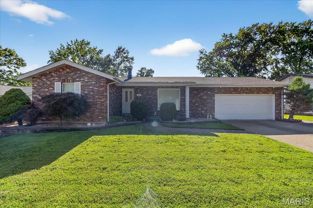 Property Photo:  5709 Chatport Road  MO 63129 