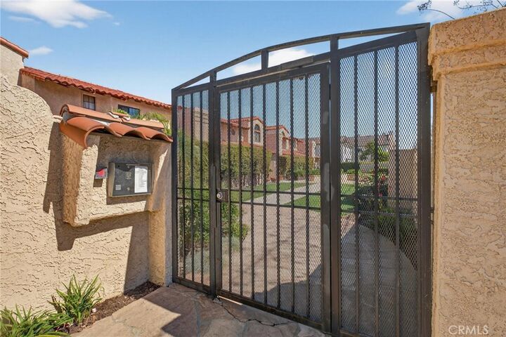 Property Photo:  3937 W 182nd Street  CA 90504 